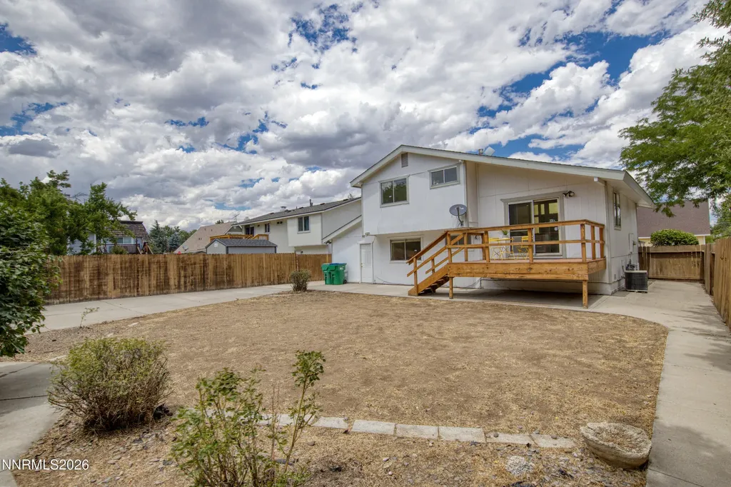 295 Quail Sparks NV 89431