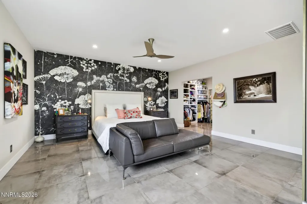 1592 6th Minden NV 89423