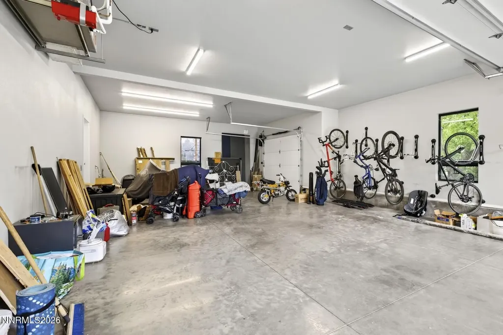 1592 6th Minden NV 89423