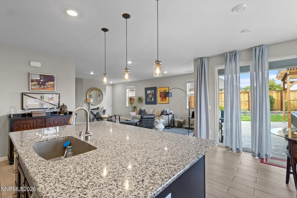6187 Sweet Cherry Sparks NV 89436