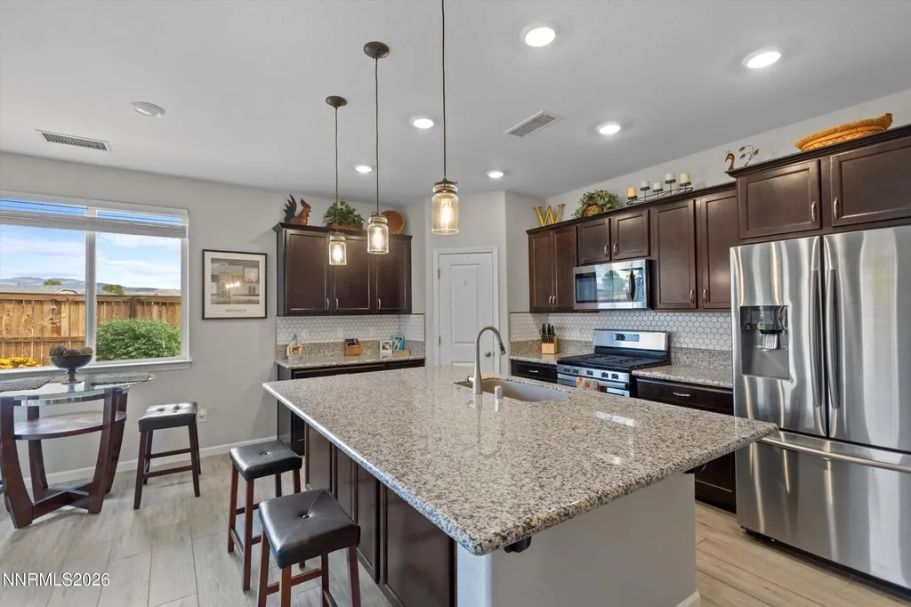 6187 Sweet Cherry Sparks NV 89436