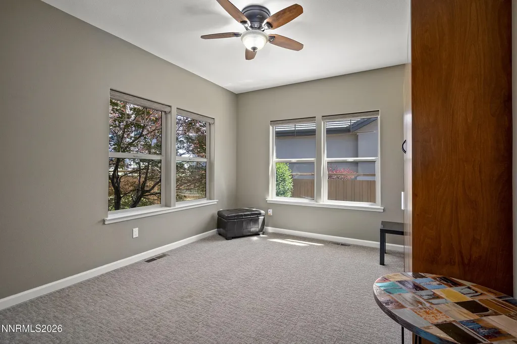 6547 Rey Del Sierra Sparks NV 89436