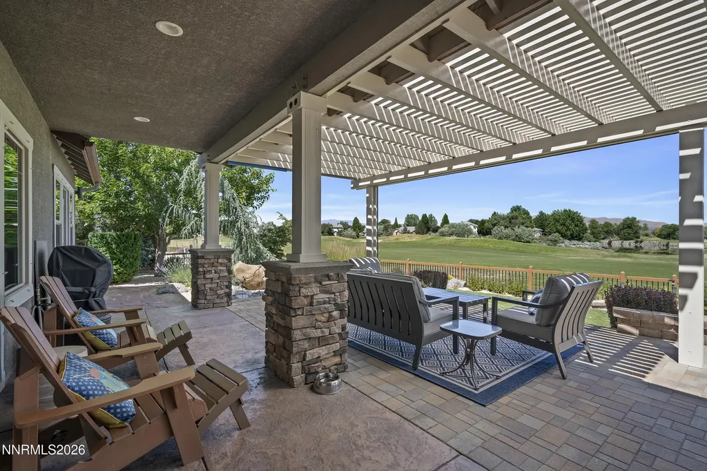 6547 Rey Del Sierra Sparks NV 89436
