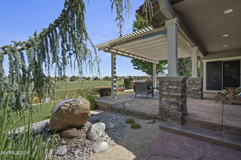 6547 Rey Del Sierra Sparks NV 89436