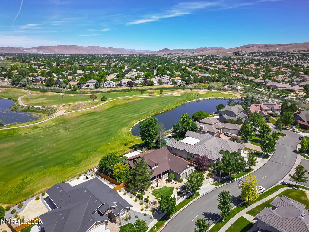 6547 Rey Del Sierra Sparks NV 89436