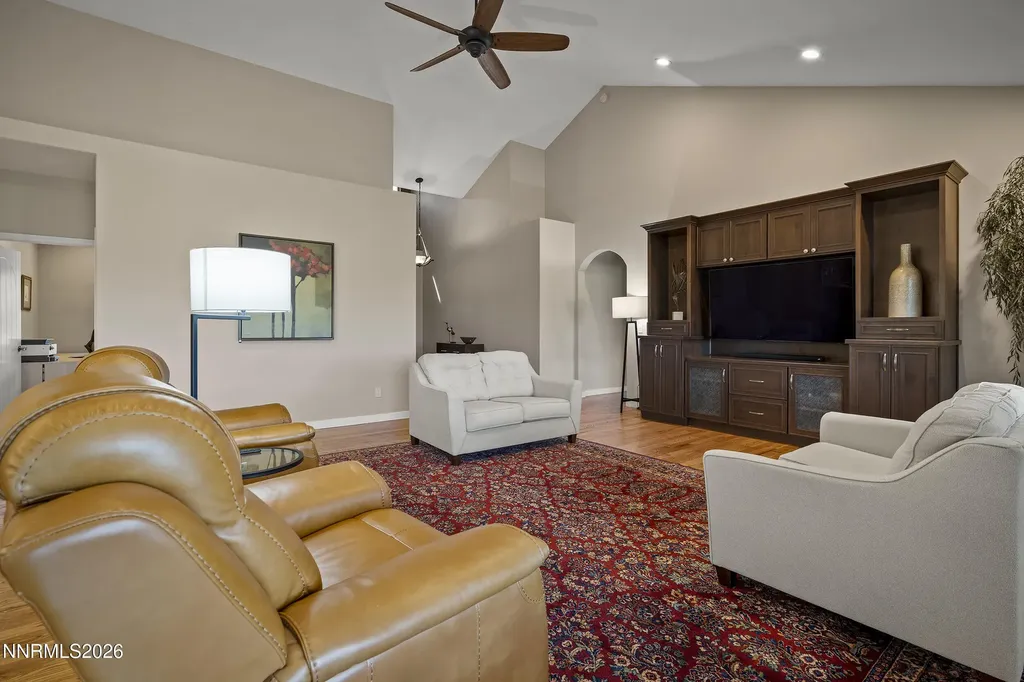 6547 Rey Del Sierra Sparks NV 89436