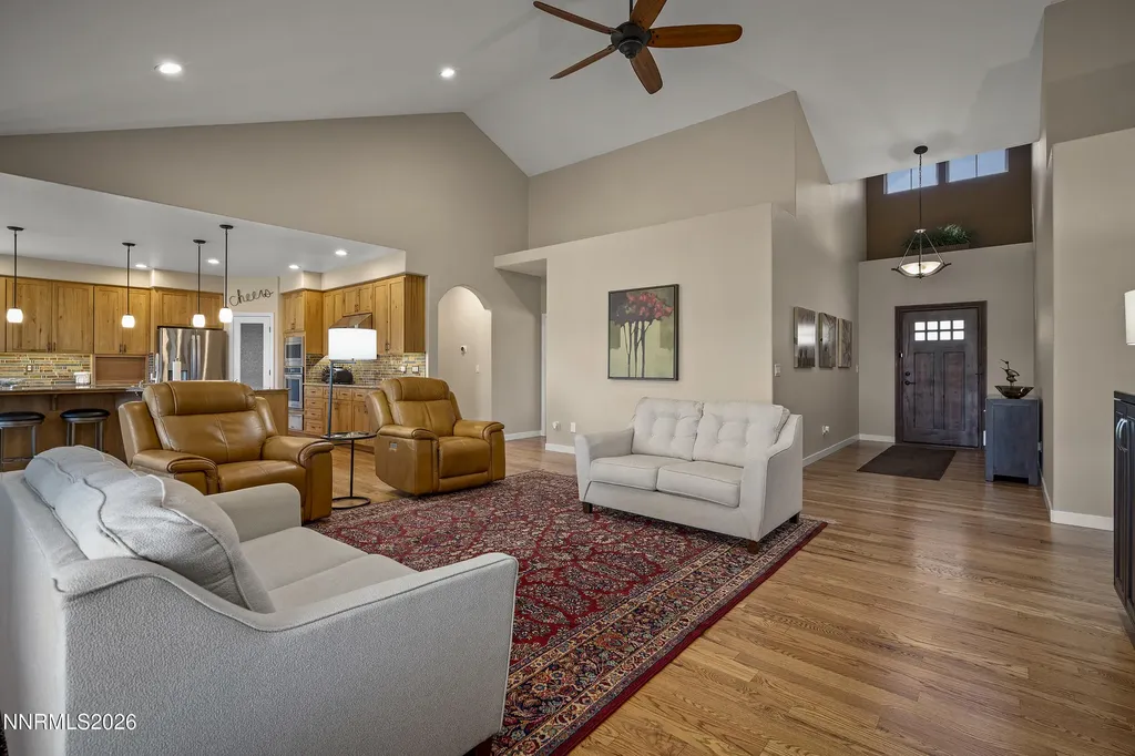 6547 Rey Del Sierra Sparks NV 89436