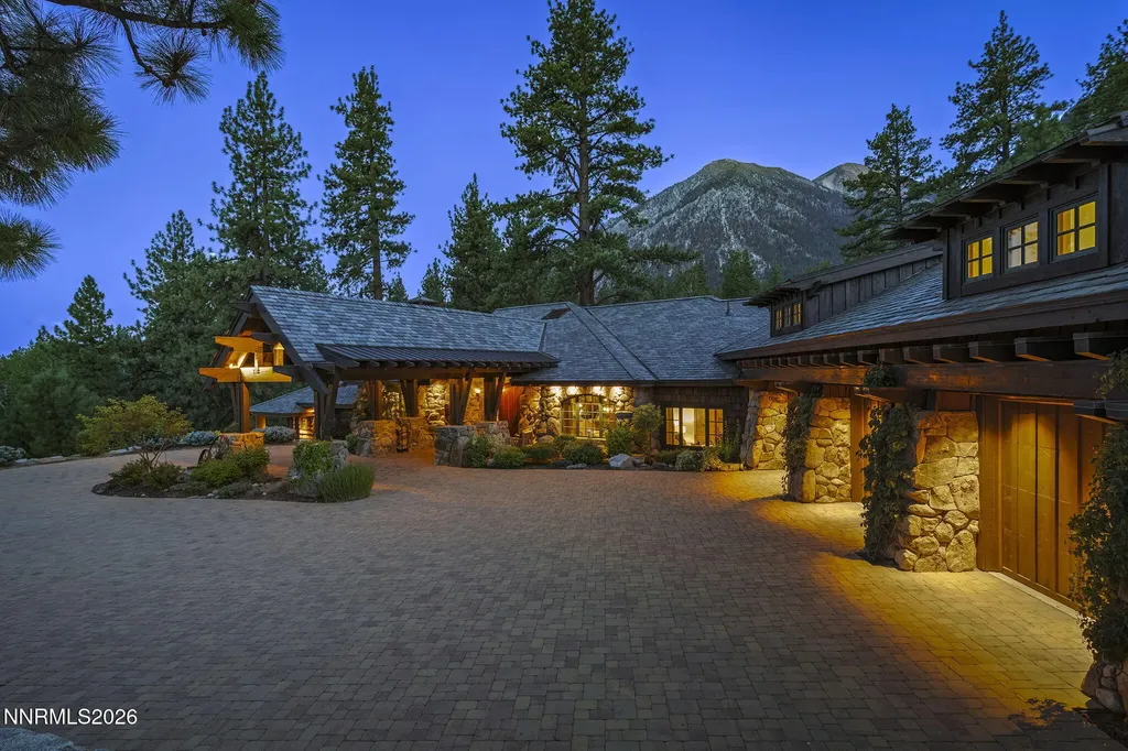 231 Sheridan Creek Gardnerville NV 89460