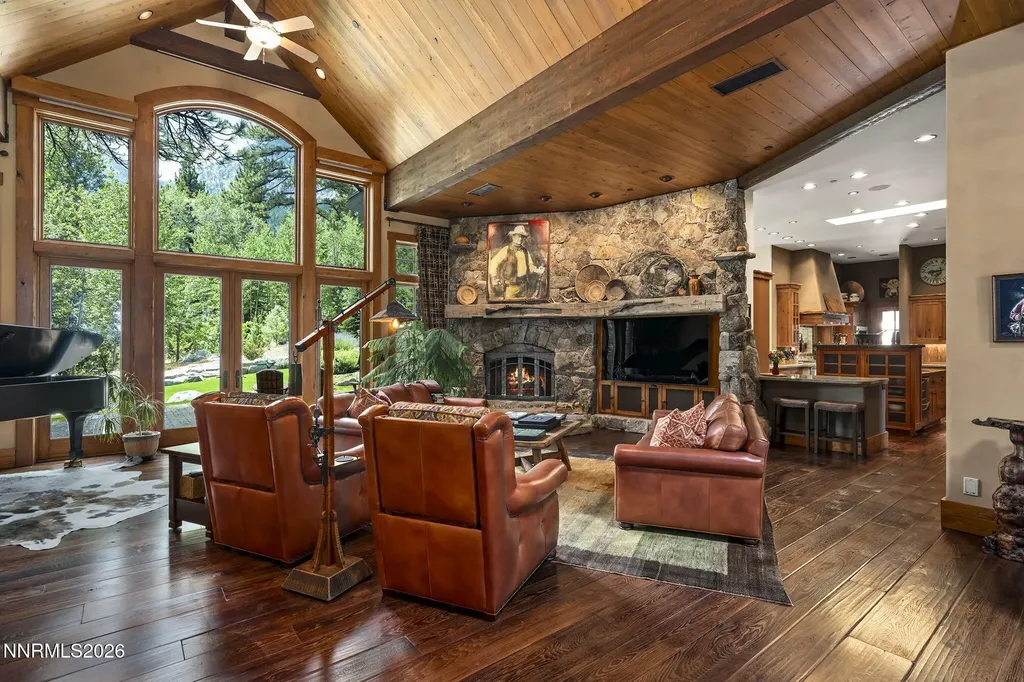 231 Sheridan Creek Gardnerville NV 89460