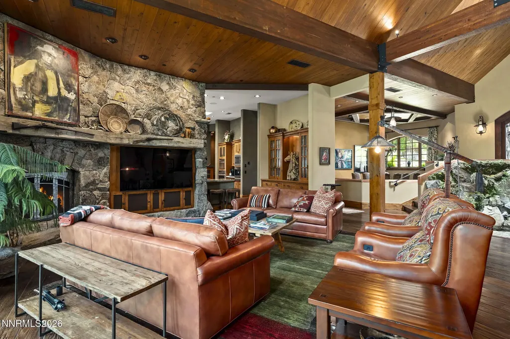 231 Sheridan Creek Gardnerville NV 89460