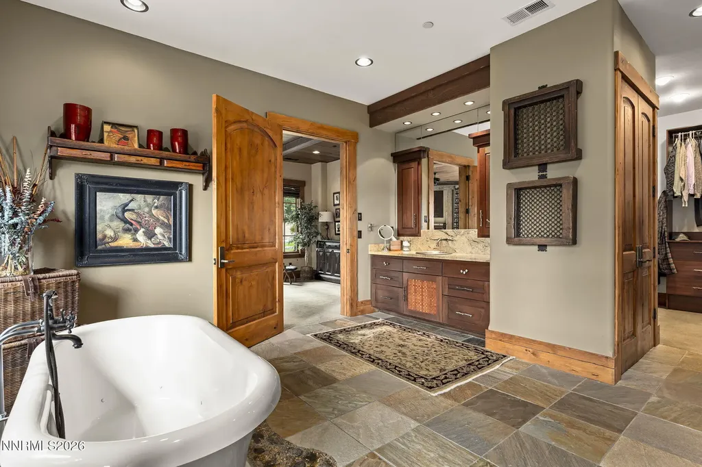 231 Sheridan Creek Gardnerville NV 89460