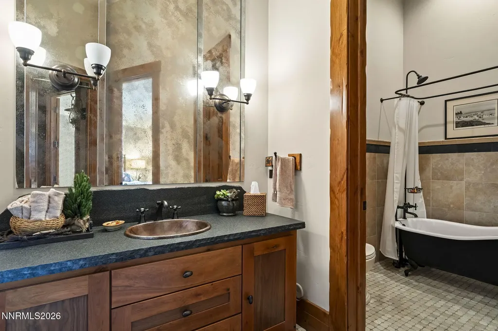 231 Sheridan Creek Gardnerville NV 89460