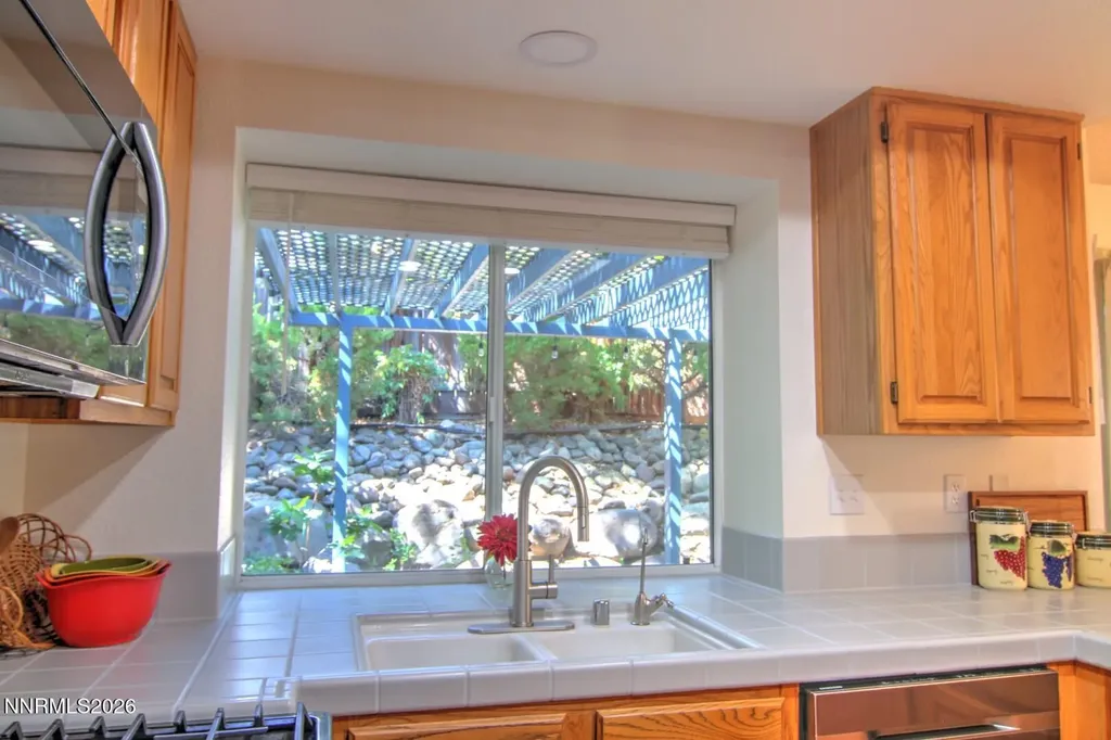 995 Leah Reno NV 89511
