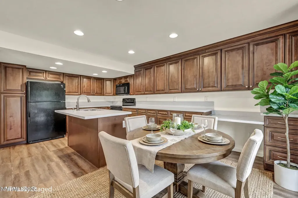 1810 Balboa Reno NV 89503