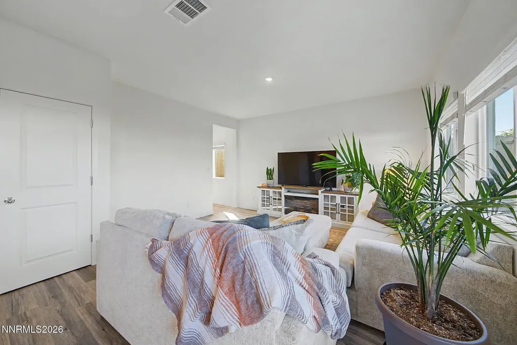 7563 Plump Jack Reno NV 89506