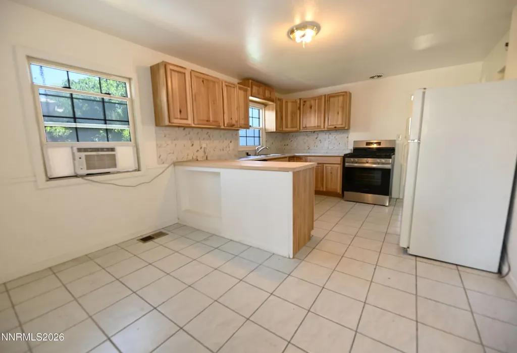 1630 Elmhurst Lovelock NV 89419