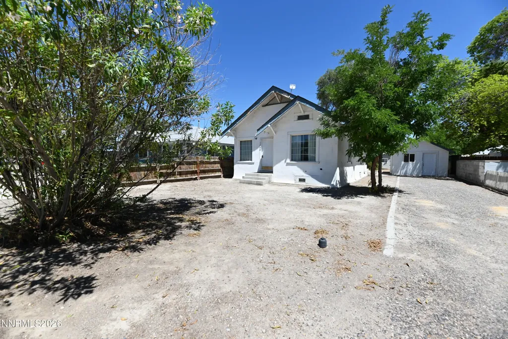 1630 Elmhurst Lovelock NV 89419