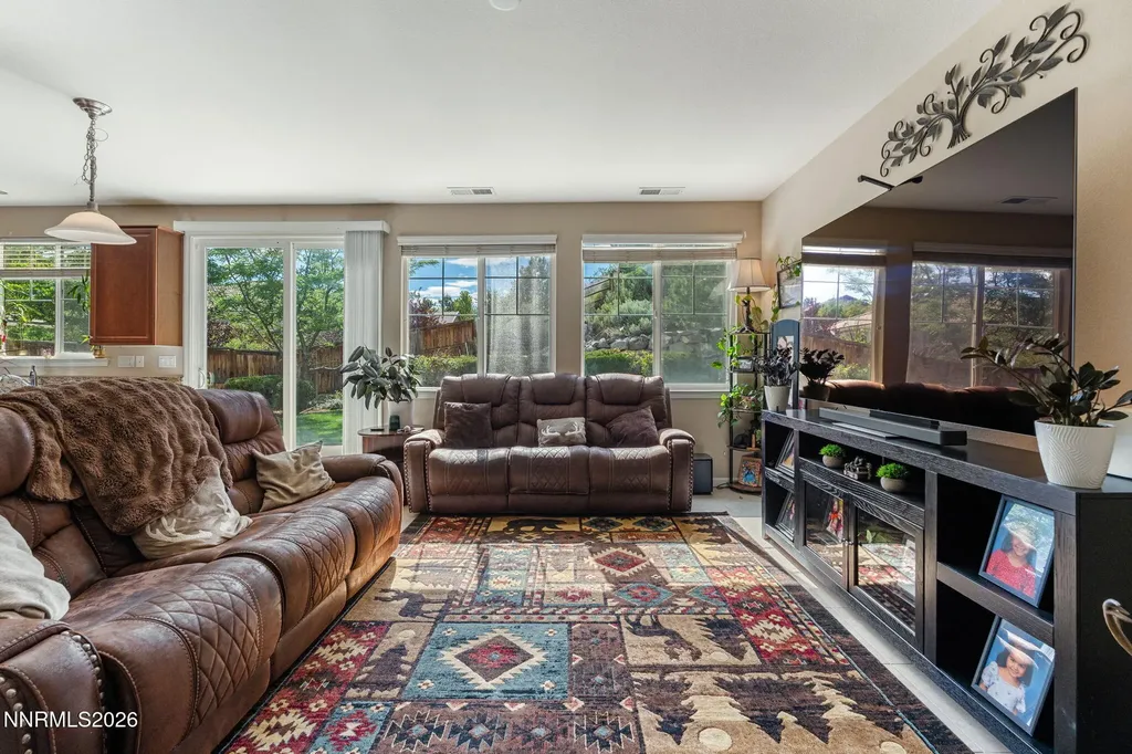 2605 Peavine Creek Reno NV 89523