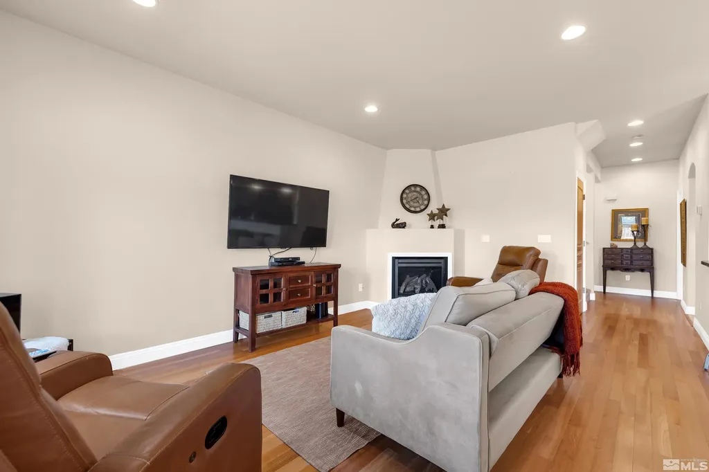 785 Sarcinella Reno NV 89509