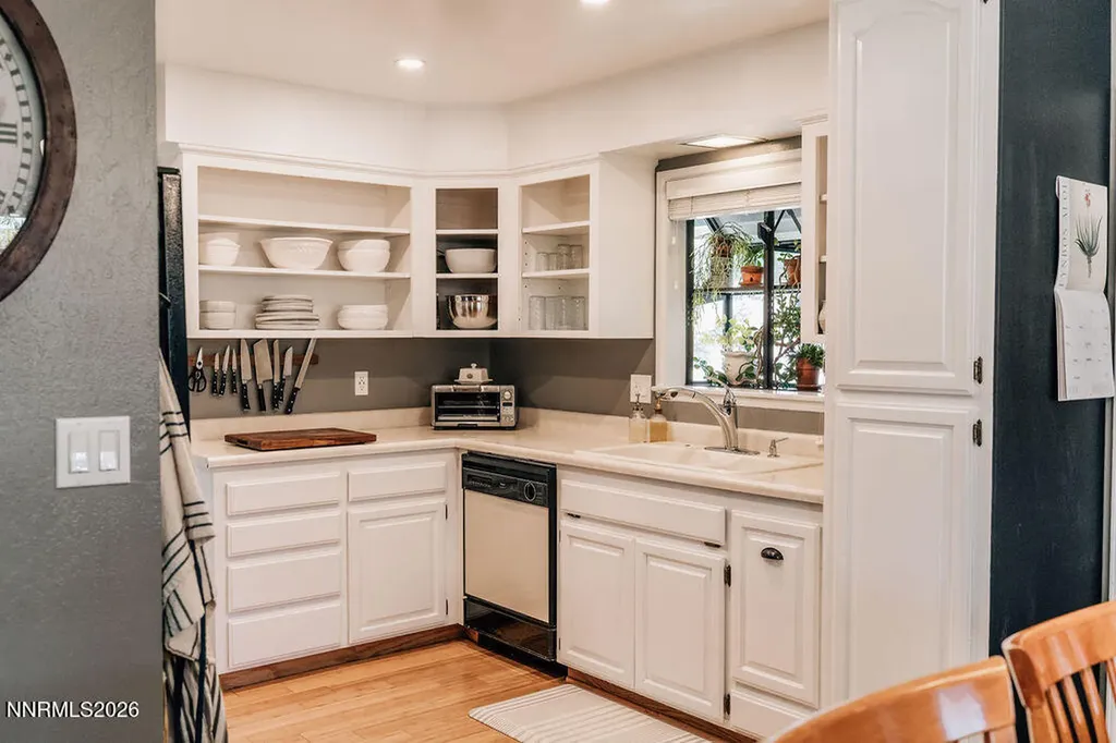 2395 Lexington Sparks NV 89431