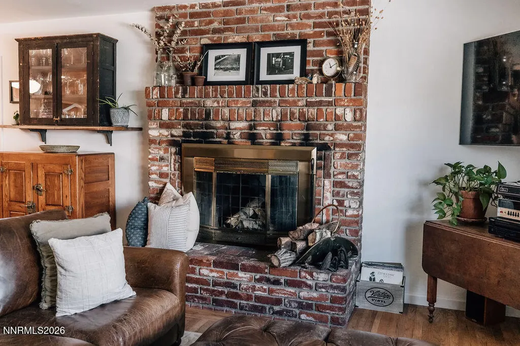 2395 Lexington Sparks NV 89431