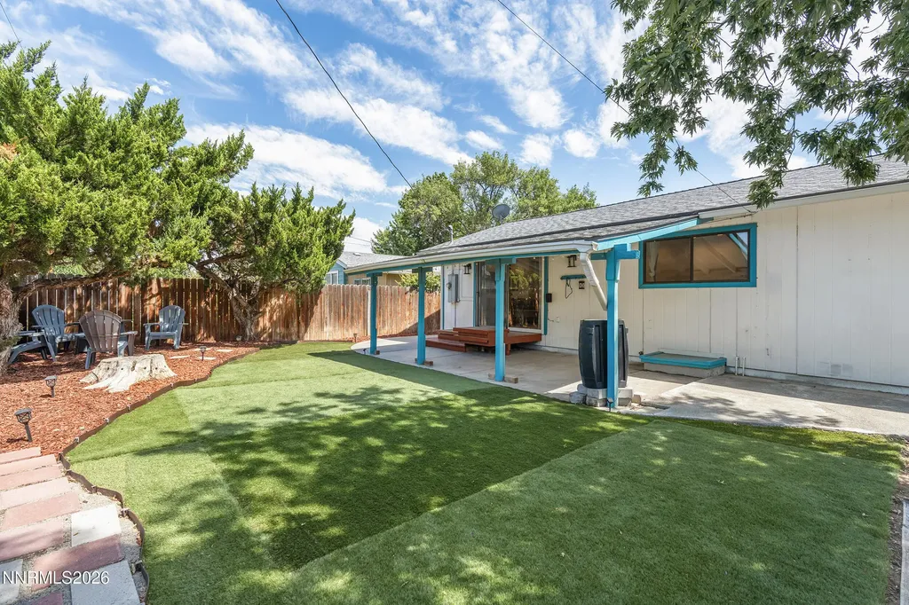 120 Emerson Sparks NV 89431