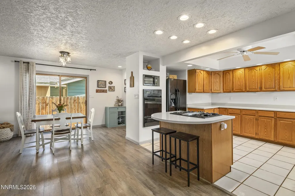 120 Emerson Sparks NV 89431