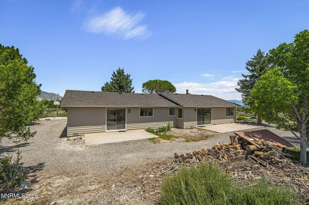 1151 Cary Creek Gardnerville NV 89460