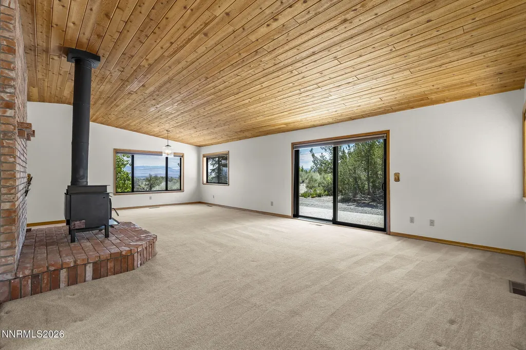 1151 Cary Creek Gardnerville NV 89460