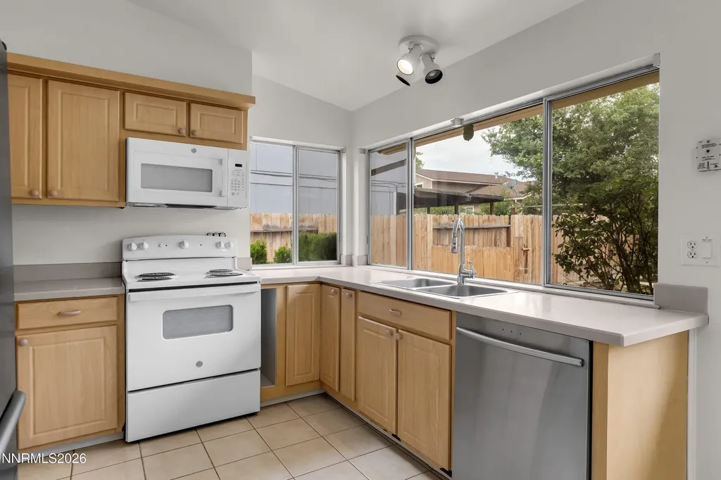 1101 Alta Vista Sparks NV 89434