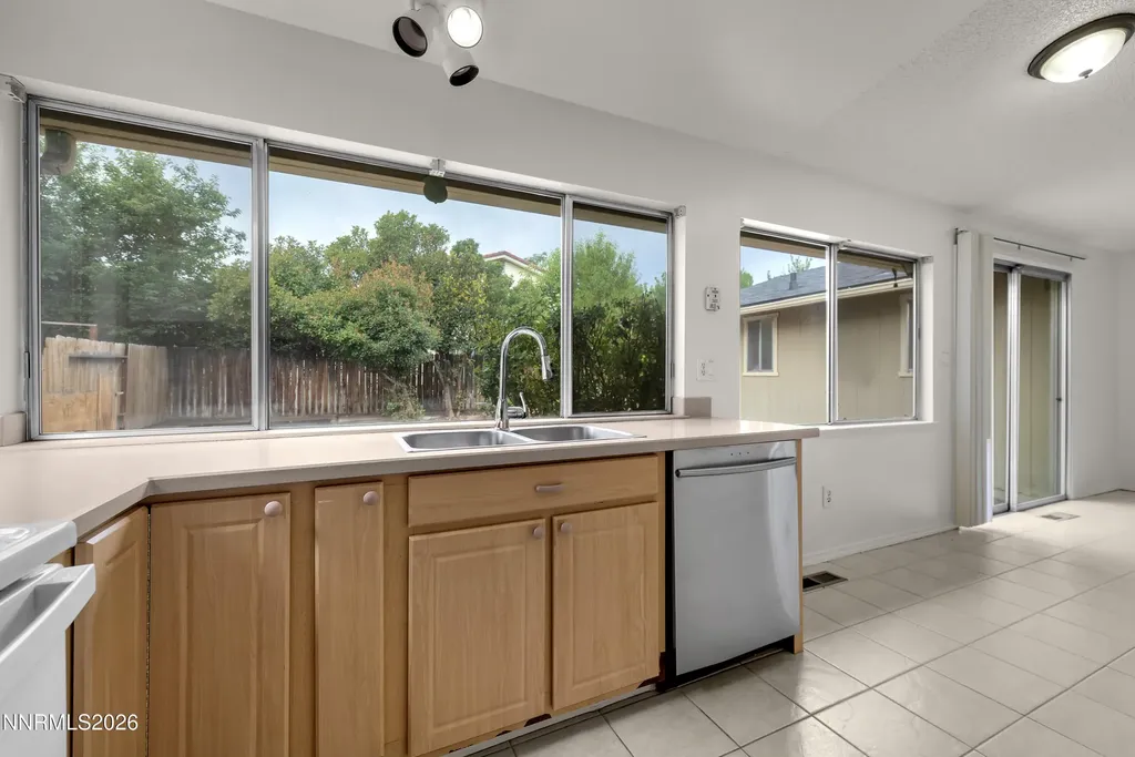 1101 Alta Vista Sparks NV 89434