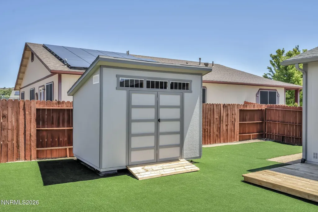 18277 Dustin Reno NV 89508