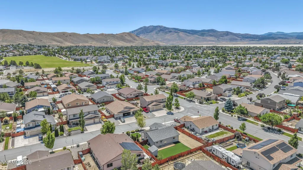 18277 Dustin Reno NV 89508