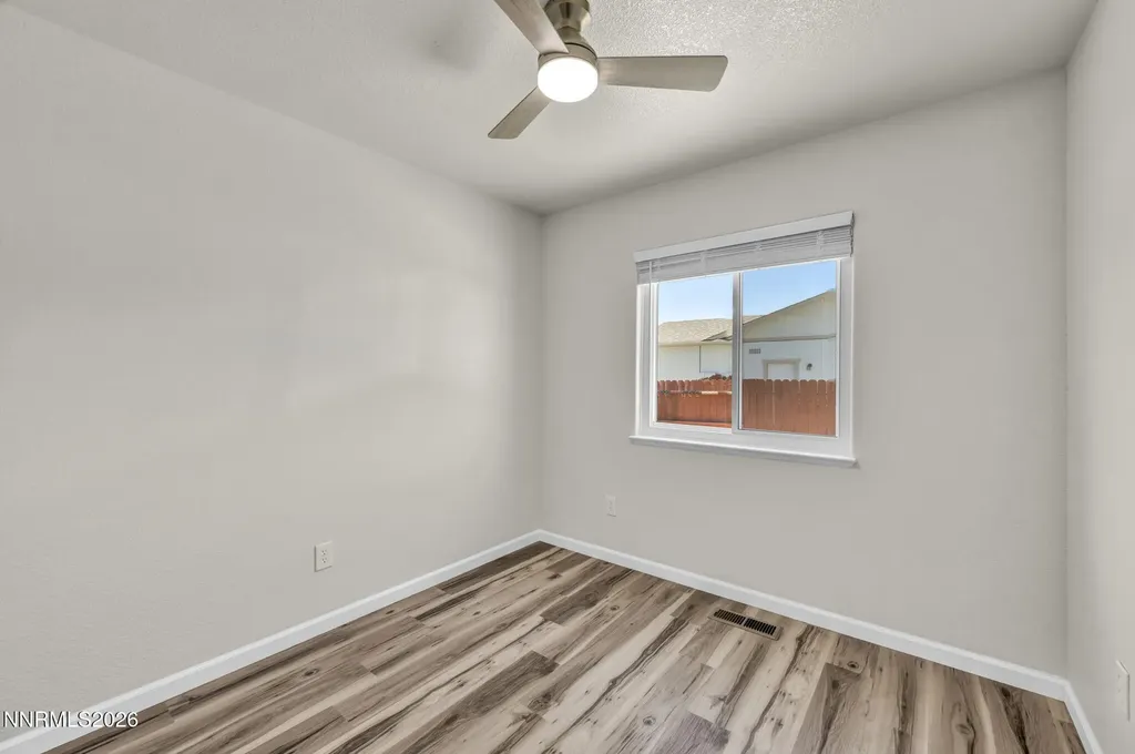 18277 Dustin Reno NV 89508