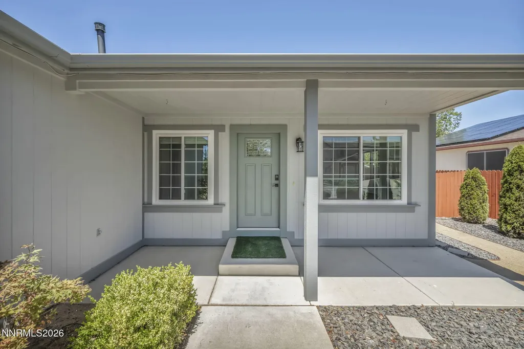 18277 Dustin Reno NV 89508