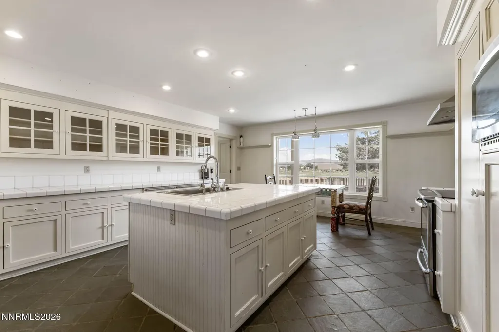 305 Comstock Road Dayton NV 89403