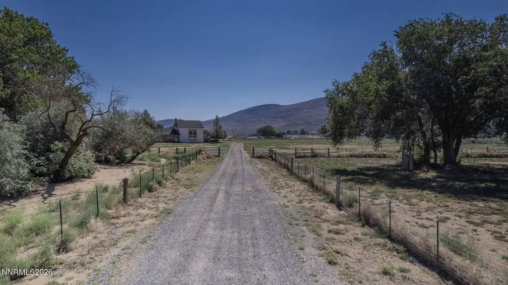 305 Comstock Road Dayton NV 89403