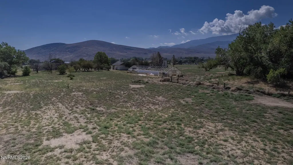 305 Comstock Road Dayton NV 89403