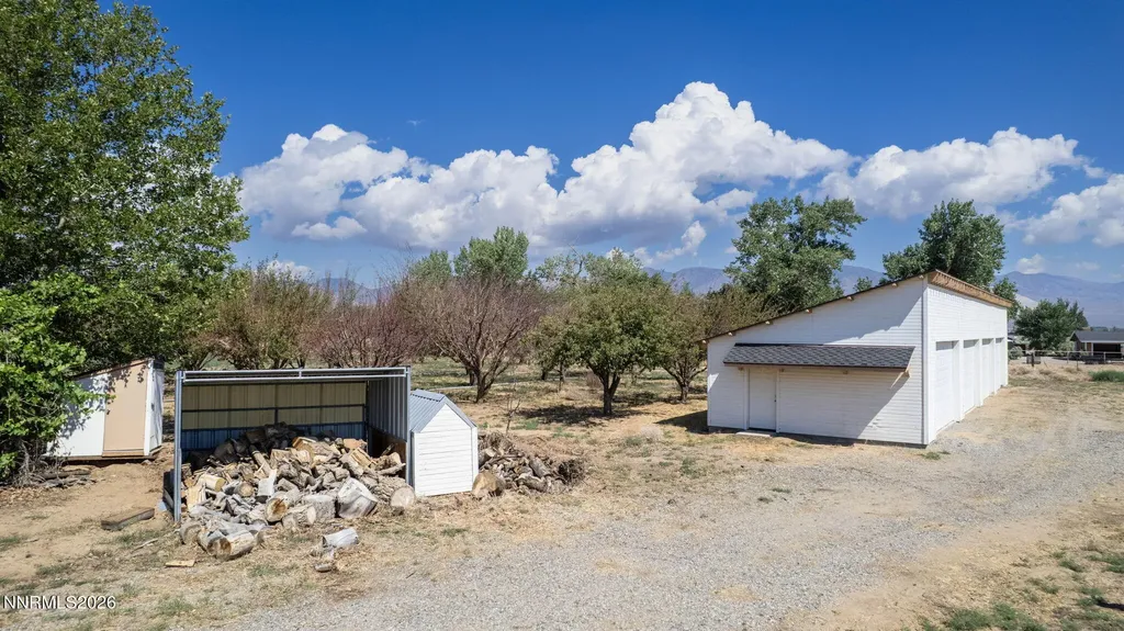 305 Comstock Road Dayton NV 89403