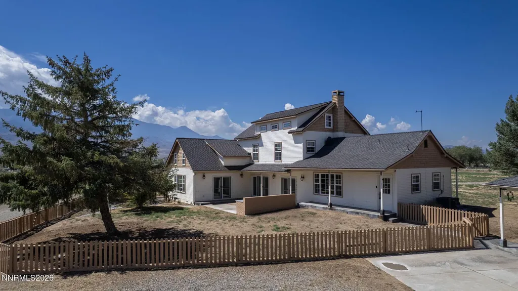 305 Comstock Road Dayton NV 89403