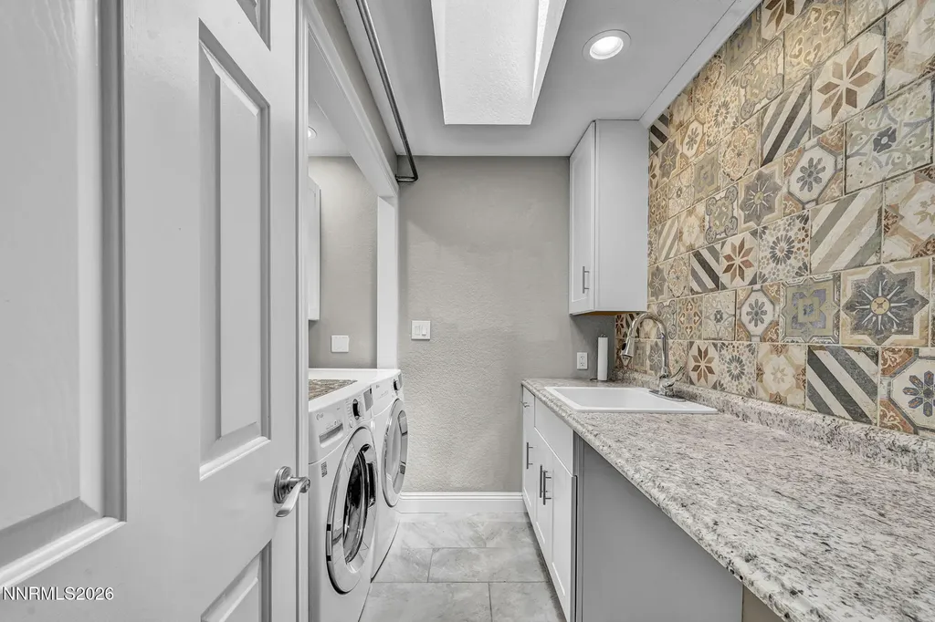 1917 Yale Carson City NV 89703