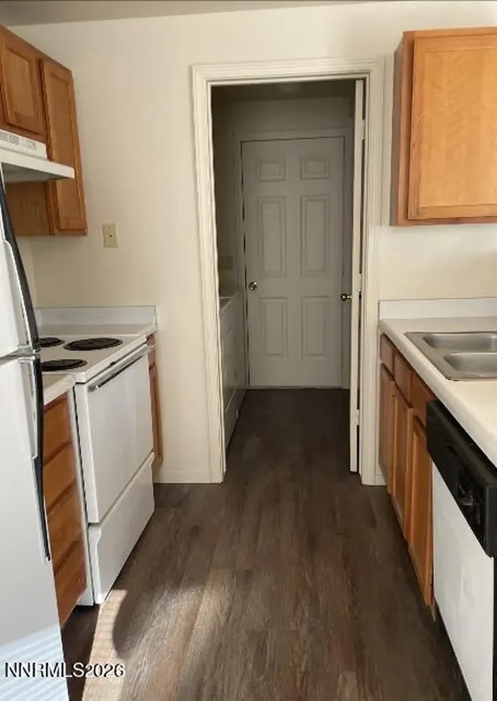 4003 Village Carson City NV 89701