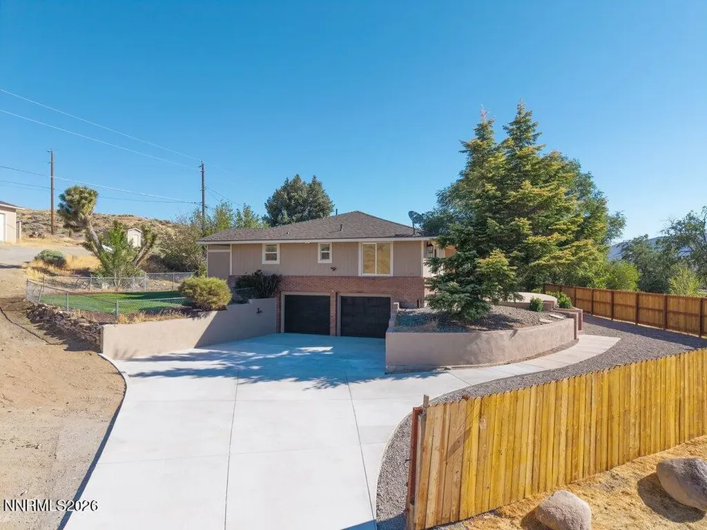 16875 Virginia Reno NV 89521