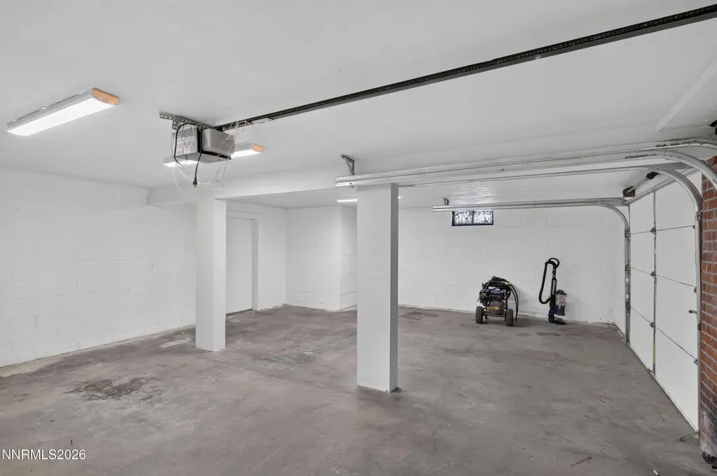 16875 Virginia Reno NV 89521