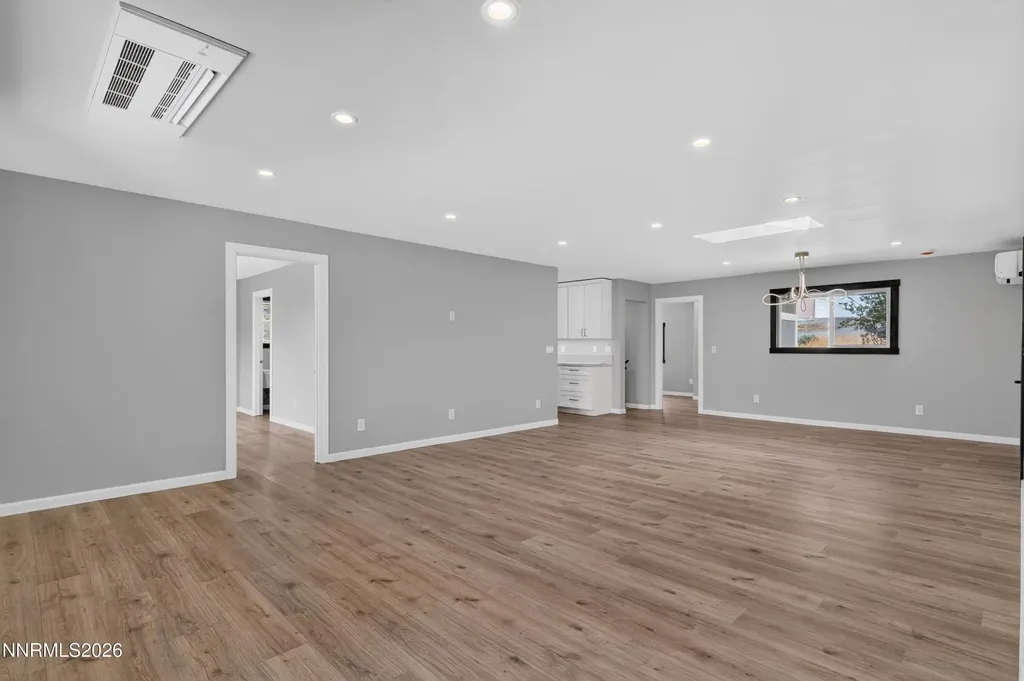 16875 Virginia Reno NV 89521