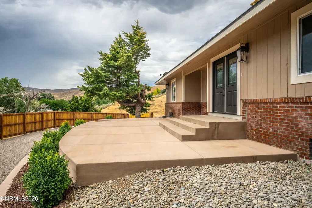 16875 Virginia Reno NV 89521