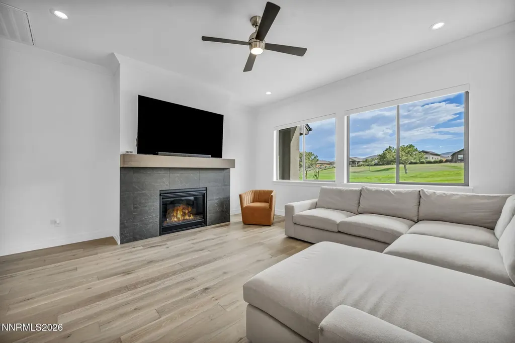 3326 Cambria Carson City NV 89703