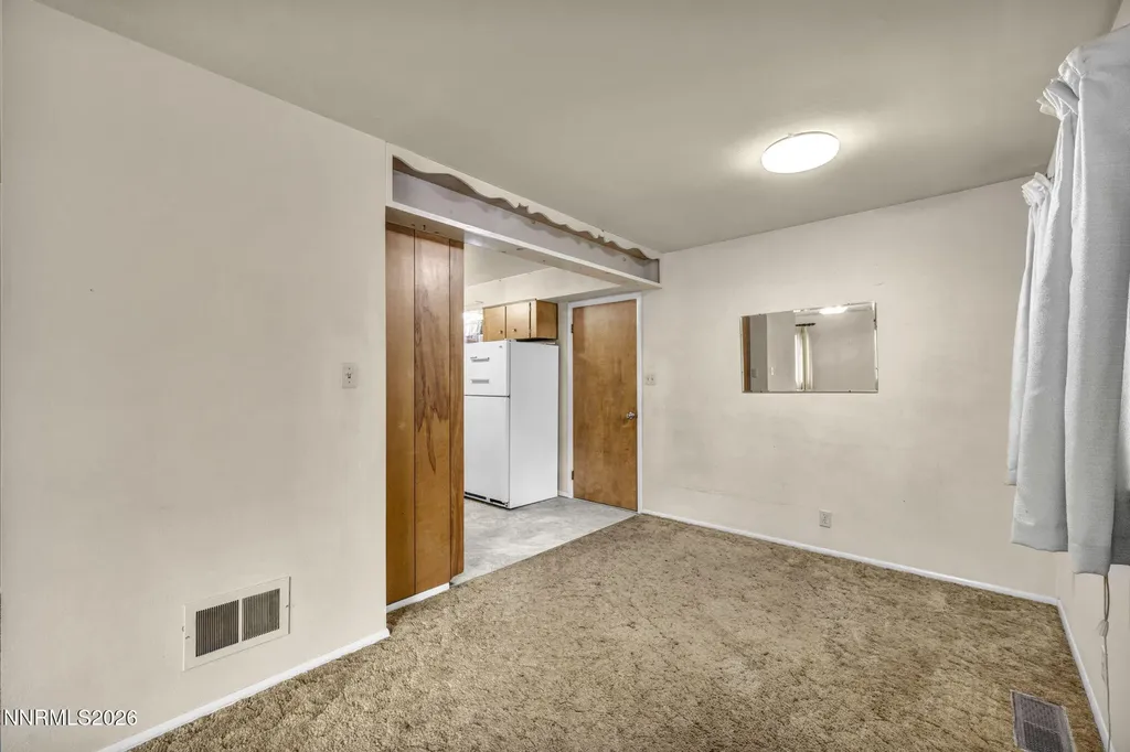 221 Iris Carson City NV 89703