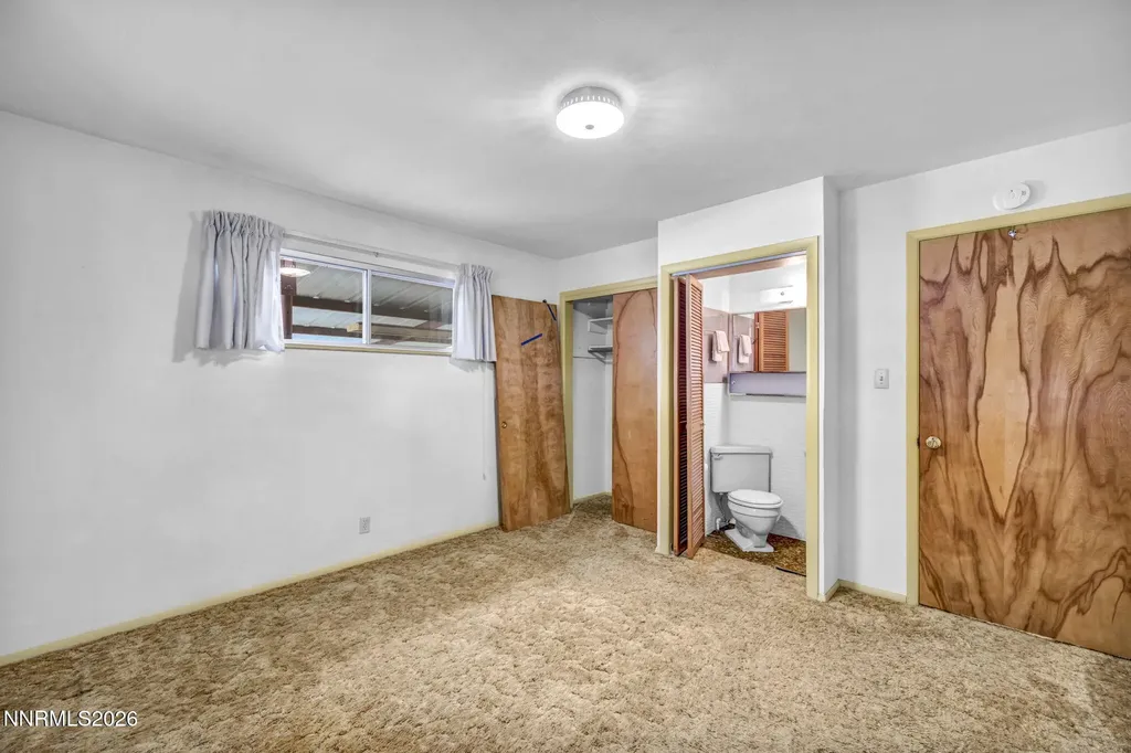 221 Iris Carson City NV 89703