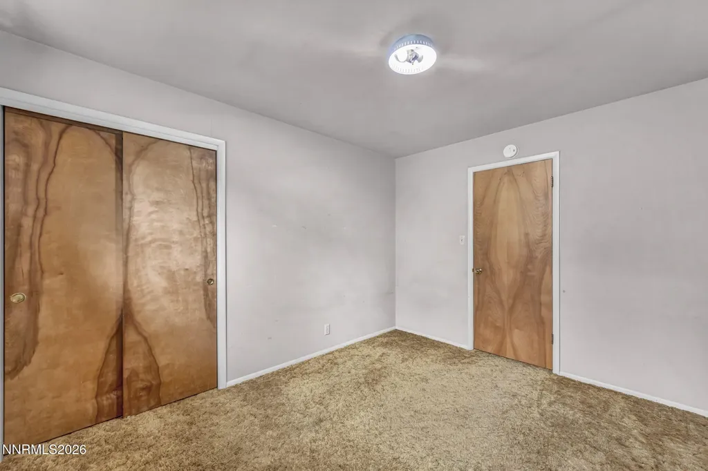 221 Iris Carson City NV 89703